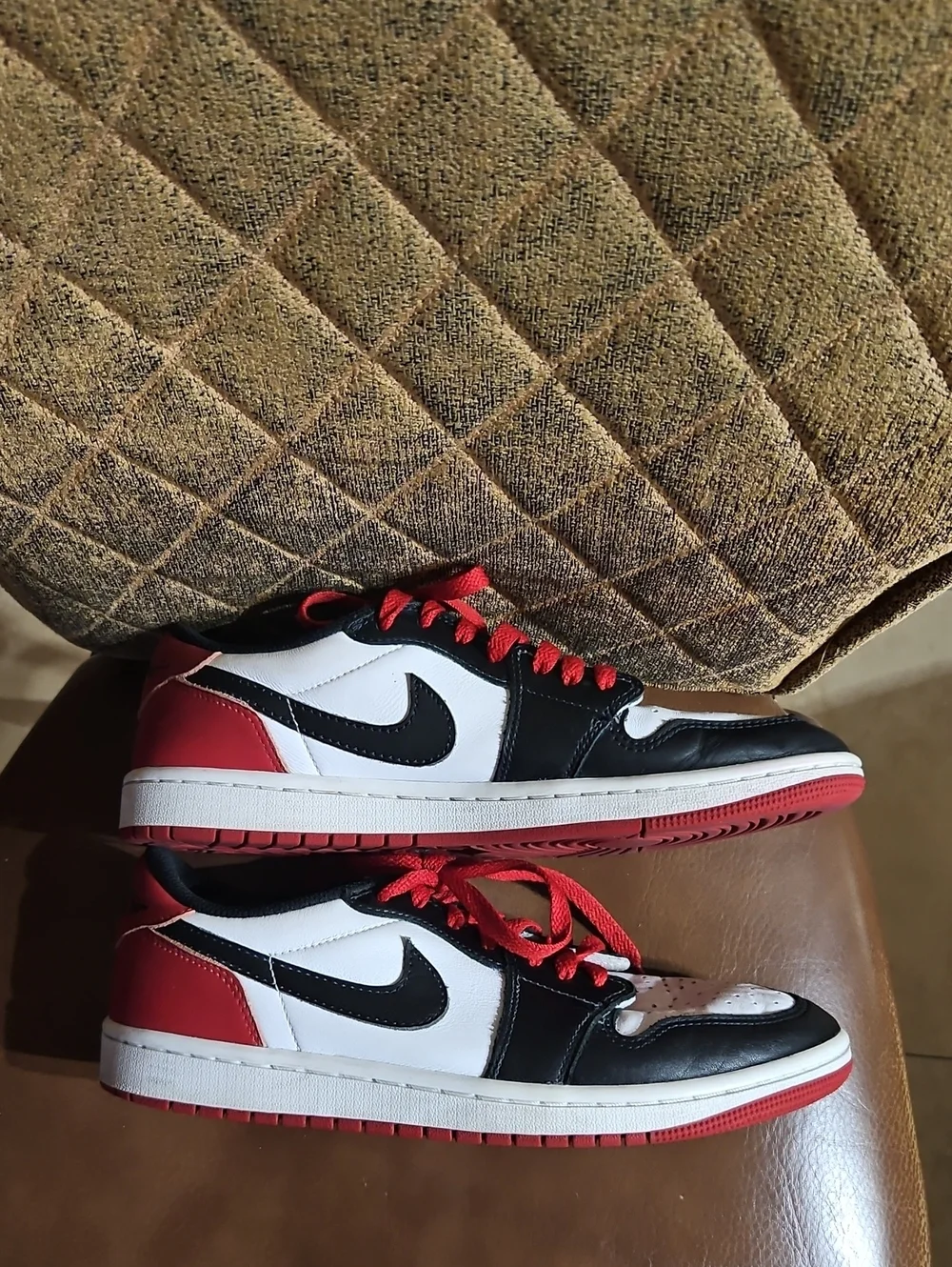 Nike Air Jordan 1 Retro Low OG Black Toe Lace Up Low Top Sneakers Shoes